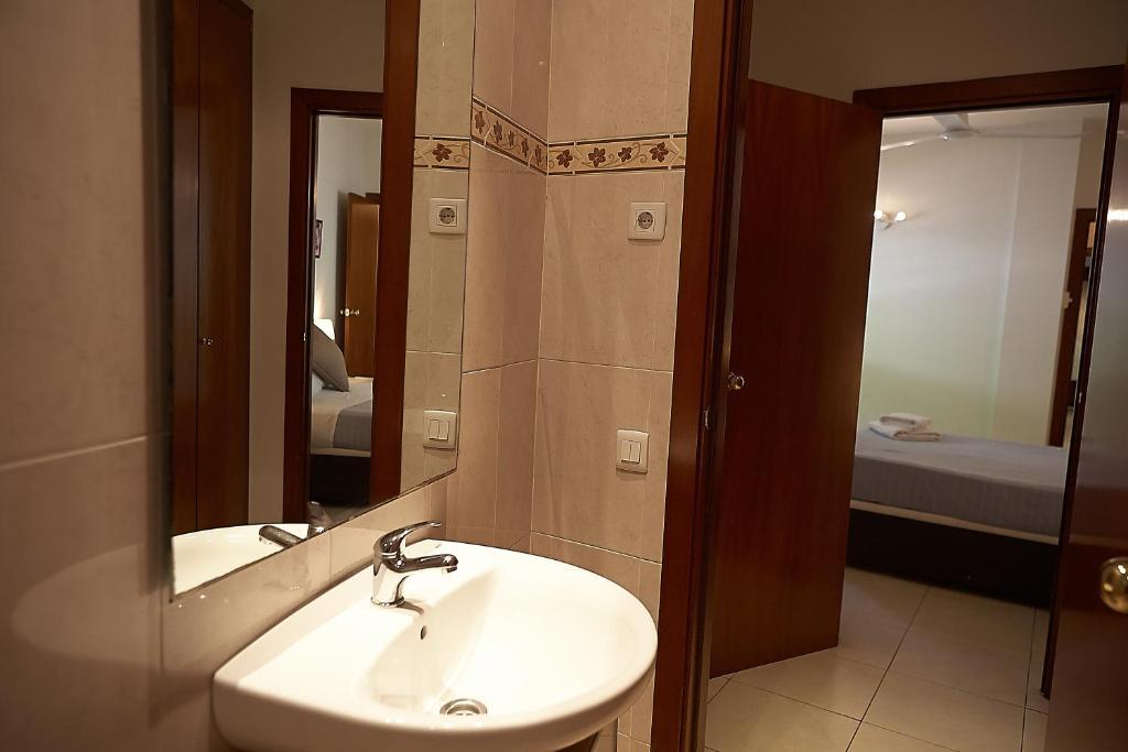 Alguera Apartments Sant Andreu Barcelona Habitación foto